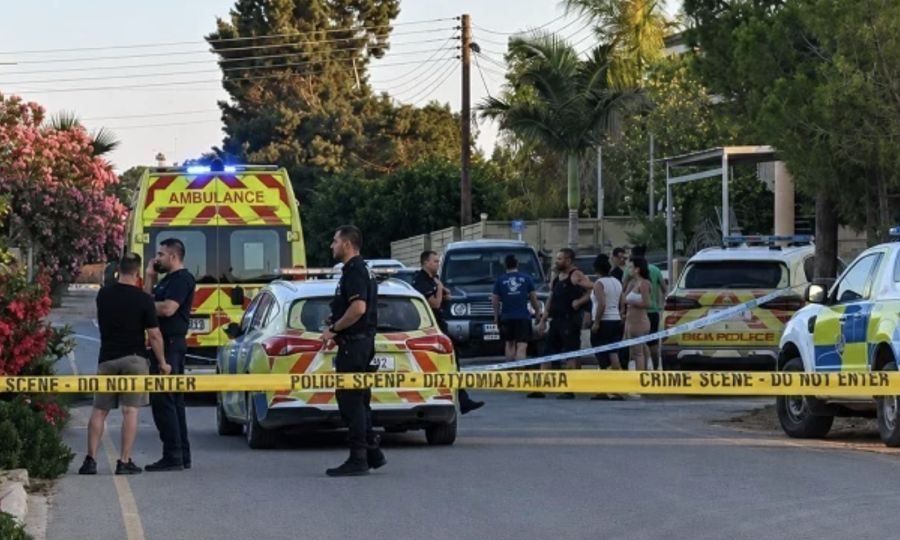 &Nu;έ&alpha; &sigma;&tau;&omicron;&iota;&chi;&epsilon;ί&alpha; &sigma;&tau;&eta; &delta;ί&kappa;&eta; &tau;&omicron;&upsilon; &pi;&alpha;&tau;έ&rho;&alpha; &tau;&omega;&nu; &delta;ύ&omicron; &pi;&alpha;&iota;&delta;&iota;ώ&nu; &pi;&omicron;&upsilon; &xi;&epsilon;&psi;ύ&chi;&eta;&sigma;&alpha;&nu; &sigma;&epsilon; ό&chi;&eta;&mu;&alpha; - &Alpha;&mu;&phi;&iota;&sigma;&beta;&eta;&tau;&epsilon;ί &tau;&alpha; &epsilon;&upsilon;&rho;ή&mu;&alpha;&tau;&alpha; &eta; &upsilon;&pi;&epsilon;&rho;ά&sigma;&pi;&iota;&sigma;&eta;