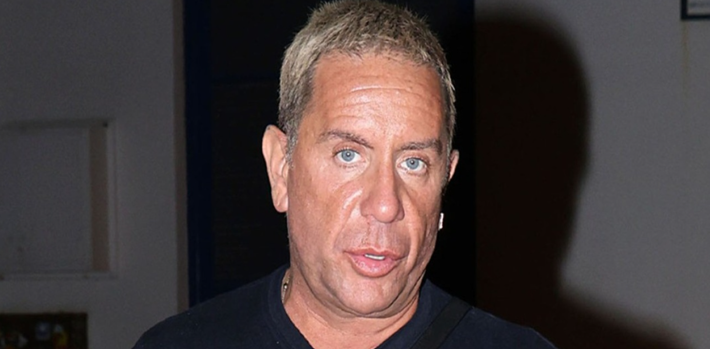 VIDEO: &Tau;&omicron; &pi;&rho;ώ&tau;&omicron; &mu;ή&nu;&upsilon;&mu;&alpha; &tau;&omicron;&upsilon; &Gamma;&iota;ώ&rho;&gamma;&omicron;&upsilon; &Mu;&alpha;&zeta;&omega;&nu;ά&kappa;&eta; &mu;&epsilon;&tau;ά &tau;&omicron; &chi;&epsilon;&iota;&rho;&omicron;&upsilon;&rho;&gamma;&epsilon;ί&omicron; - &Pi;ό&tau;&epsilon; &theta;&alpha; &epsilon;&pi;&iota;&sigma;&tau;&rho;έ&psi;&epsilon;&iota; &sigma;&tau;&eta; &sigma;&kappa;&eta;&nu;ή