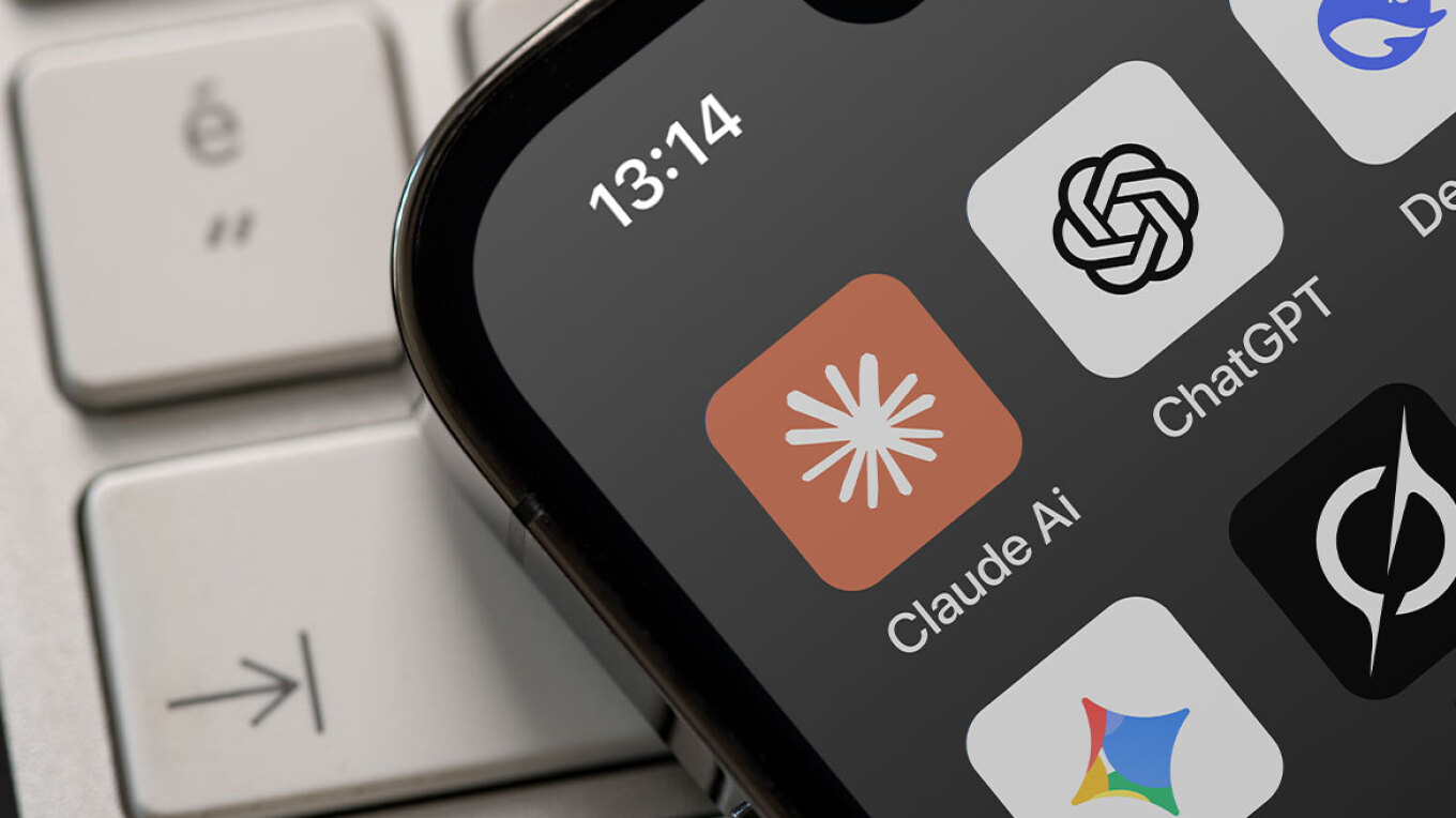 &Pi;ώ&sigmaf; &tau;&omicron; ChatGPT &mu;&pi;&omicron;&rho;&epsilon;ί &nu;&alpha; &epsilon;&pi;&eta;&rho;&epsilon;ά&sigma;&epsilon;&iota; &tau;&alpha; &delta;&iota;&kappa;&alpha;&sigma;&tau;ή&rho;&iota;&alpha;: &laquo;&Pi;&rho;&omicron;&sigma;&omicron;&chi;ή, &omicron;&iota; &sigma;&upsilon;&nu;&omicron;&mu;&iota;&lambda;ί&epsilon;&sigmaf; &sigma;&alpha;&sigmaf; &theta;&alpha; &mu;&pi;&omicron;&rho;&omicron;ύ&sigma;&alpha;&nu; &nu;&alpha; &chi;&rho;&eta;&sigma;&iota;&mu;&omicron;&pi;&omicron;&iota;&eta;&theta;&omicron;ύ&nu; &epsilon;&nu;&alpha;&nu;&tau;ί&omicron;&nu; &sigma;&alpha;&sigmaf;&raquo;