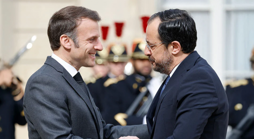 &Pi;&lambda;&eta;&rho;&omicron;&phi;&omicron;&rho;ί&epsilon;&sigmaf;: &Alpha;&nu;&tau;&iota;&pi;&upsilon;&rho;&alpha;&upsilon;&lambda;&iota;&kappa;ά &sigma;&upsilon;&sigma;&tau;ή&mu;&alpha;&tau;&alpha;, &sigma;&upsilon;&sigma;&tau;ή&mu;&alpha;&tau;&alpha; anti-drones &kappa;&alpha;&iota; &mu;&iota;&alpha; &phi;&rho;&epsilon;&gamma;ά&tau;&alpha; &sigma;&tau;έ&lambda;&nu;&epsilon;&iota; &eta; &Gamma;&alpha;&lambda;&lambda;ί&alpha; &sigma;&tau;&eta;&nu; &Kappa;ύ&pi;&rho;&omicron;