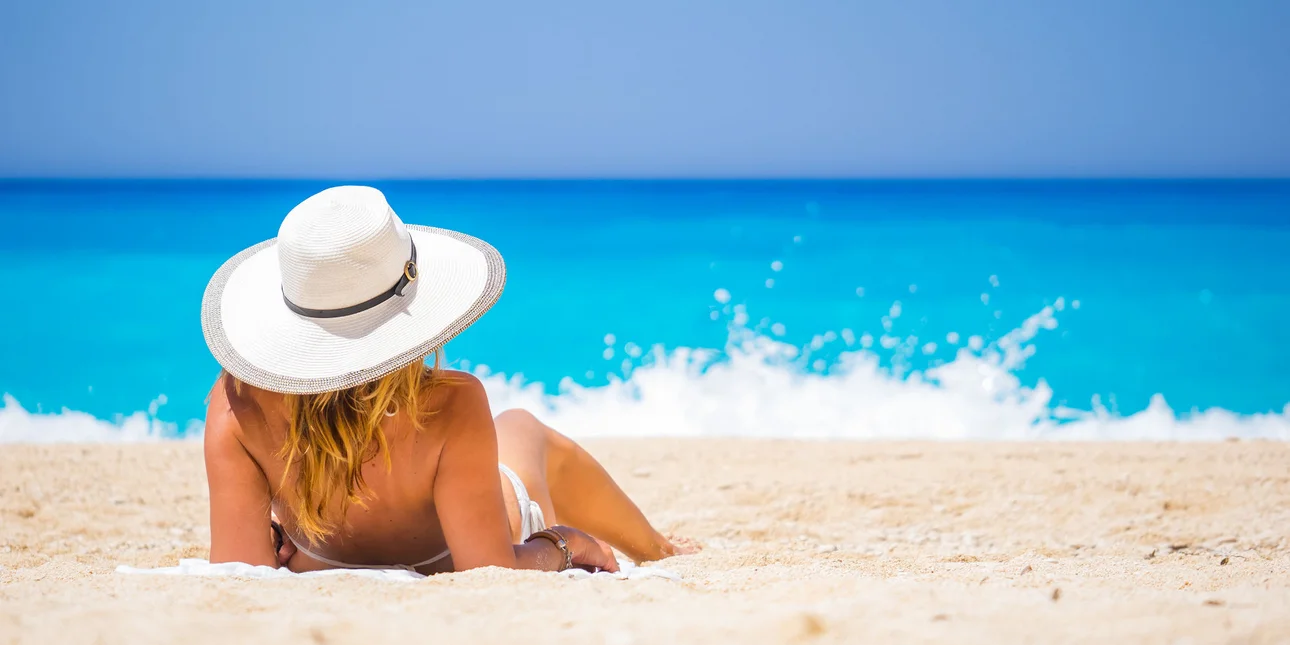 Παραιτήθηκε από τη δουλειά της για ένα σπίτι 70.000 ευρώ στην Ελλάδα -Έτσι είναι η νέα της ζωή - Δείτε φωτογραφίες