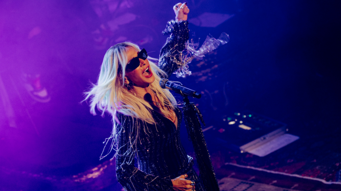 Η Άννα Βίσση έκανε πρεμιέρα στο Hotel Ermou για δέκατη σεζόν