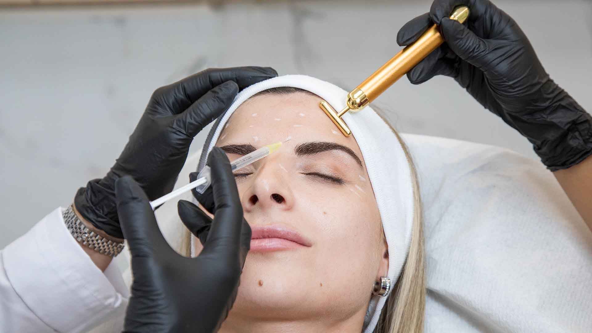 «Botox parties» σε βίλες και ενέσιμα σε κομμωτήρια – Η «μαύρη αγορά» της ομορφιάς στην Κύπρο