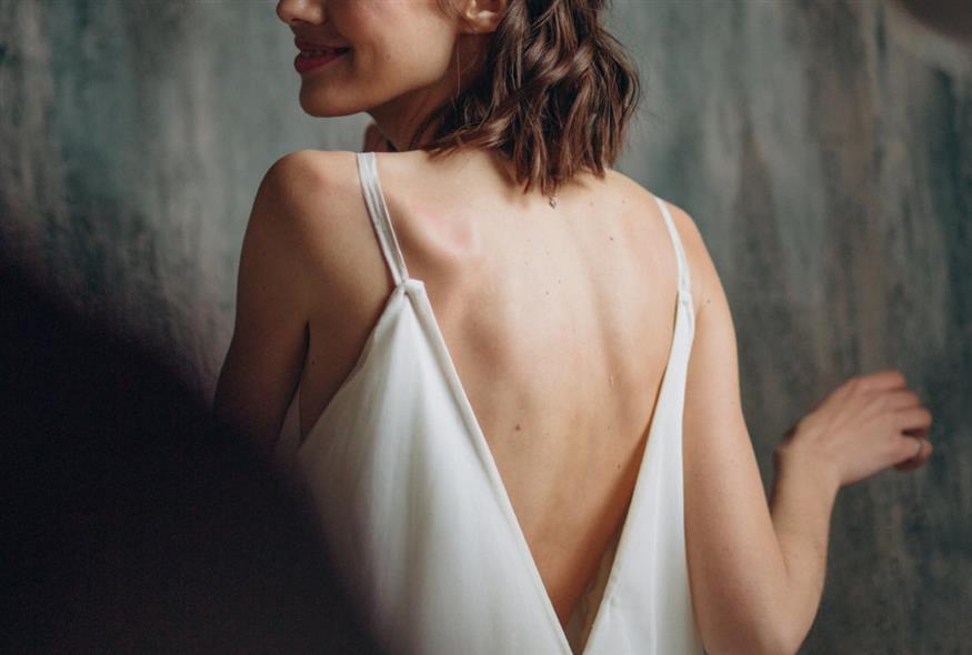 &Pi;&rho;ώ&eta;&nu; &delta;&eta;&mu;&omicron;&sigma;&iota;&omicron;&gamma;&rho;ά&phi;&omicron;&sigmaf; έ&chi;&alpha;&sigma;&epsilon; &sigma;&chi;&epsilon;&delta;ό&nu; 300.000 &delta;&omicron;&lambda;ά&rho;&iota;&alpha; &sigma;&epsilon; &alpha;&pi;ά&tau;&eta; &mu;&epsilon; &laquo;&nu;&epsilon;&alpha;&rho;ή &kappa;&alpha;&iota; &pi;&alpha;&nu;έ&mu;&omicron;&rho;&phi;&eta;&raquo; &gamma;&upsilon;&nu;&alpha;ί&kappa;&alpha;