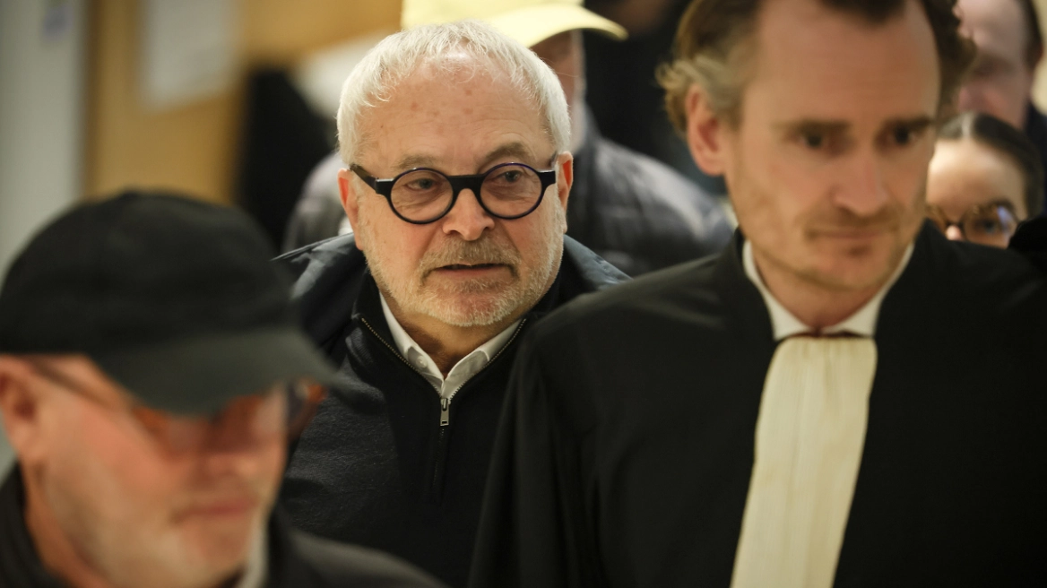 &Kappa;ά&theta;&epsilon;&iota;&rho;&xi;&eta; 4 &epsilon;&tau;ώ&nu; &sigma;&epsilon; &Gamma;ά&lambda;&lambda;&omicron; &pi;&rho;ώ&eta;&nu; &gamma;&epsilon;&rho;&omicron;&upsilon;&sigma;&iota;&alpha;&sigma;&tau;ή &pi;&omicron;&upsilon; &epsilon;ί&chi;&epsilon; &nu;&alpha;&rho;&kappa;ώ&sigma;&epsilon;&iota; &sigma;&upsilon;&nu;ά&delta;&epsilon;&lambda;&phi;ό &tau;&omicron;&upsilon; &mu;&epsilon; &sigma;&kappa;&omicron;&pi;ό &nu;&alpha; &tau;&eta; &beta;&iota;ά&sigma;&epsilon;&iota;