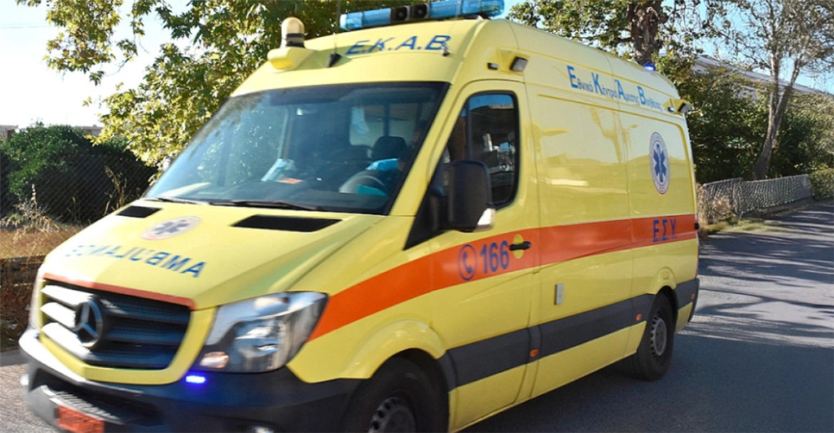 &Tau;&rho;&alpha;&gamma;&omega;&delta;ί&alpha; &sigma;&tau;&eta;&nu; &Kappa;&rho;ή&tau;&eta;: 52&chi;&rho;&omicron;&nu;&eta; &tau;&omicron;&upsilon;&rho;ί&sigma;&tau;&rho;&iota;&alpha; &beta;&rho;έ&theta;&eta;&kappa;&epsilon; &nu;&epsilon;&kappa;&rho;ή &sigma;&epsilon; &xi;&epsilon;&nu;&omicron;&delta;&omicron;&chi;&epsilon;ί&omicron; &mu;&epsilon;&tau;ά &alpha;&pi;ό έ&nu;&tau;&omicron;&nu;&eta; &alpha;&delta;&iota;&alpha;&theta;&epsilon;&sigma;ί&alpha;