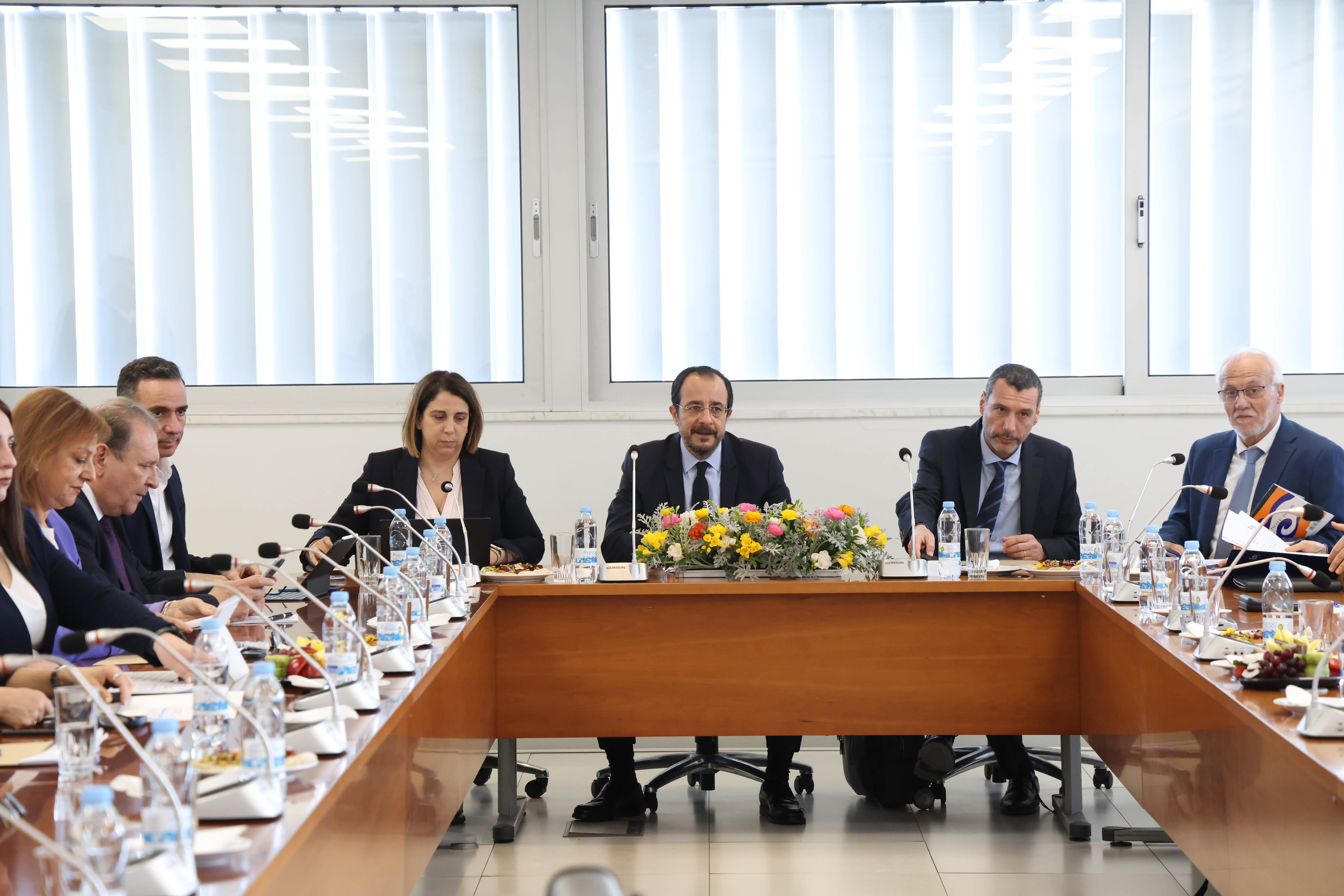 &Pi;&tau;&Delta;: &laquo;&Tau;&omicron; &Gamma;&Epsilon;&Sigma;&Upsilon; &epsilon;ί&nu;&alpha;&iota; &alpha;&pi;ό &tau;&iota;&sigmaf; &sigma;&eta;&mu;&alpha;&nu;&tau;&iota;&kappa;ό&tau;&epsilon;&rho;&epsilon;&sigmaf; &kappa;&omicron;&iota;&nu;&omega;&nu;&iota;&kappa;έ&sigmaf; &kappa;&alpha;&tau;&alpha;&kappa;&tau;ή&sigma;&epsilon;&iota;&sigmaf; - &Pi;&rho;έ&pi;&epsilon;&iota; &nu;&alpha; &alpha;&xi;&iota;&omicron;&lambda;&omicron;&gamma;&epsilon;ί&tau;&alpha;&iota; &sigma;&upsilon;&nu;&epsilon;&chi;ώ&sigmaf;&raquo;