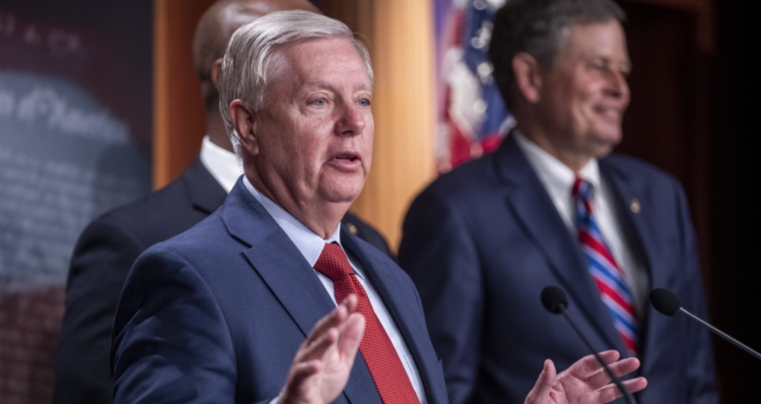 &Pi;&rho;&omega;&tau;&omicron;&phi;&alpha;&nu;έ&sigmaf; &pi;&epsilon;&rho;&iota;&sigma;&tau;&alpha;&tau;&iota;&kappa;ό &mu;&epsilon; &tau;&rho;&alpha;&mu;&pi;&iota;&kappa;ό &gamma;&epsilon;&rho;&omicron;&upsilon;&sigma;&iota;&alpha;&sigma;&tau;ή: &Pi;&rho;ό&sigma;&beta;&alpha;&lambda;&epsilon; &tau;&eta;&nu; &pi;&rho;&omega;&theta;&upsilon;&pi;&omicron;&upsilon;&rho;&gamma;ό &tau;&eta;&sigmaf; &Delta;&alpha;&nu;ί&alpha;&sigmaf; - &Tau;&eta;&nu; &alpha;&pi;&omicron;&kappa;&alpha;&lambda;&omicron;ύ&sigma;&epsilon; &laquo;&kappa;&upsilon;&rho;&omicron;ύ&lambda;&alpha;&raquo;