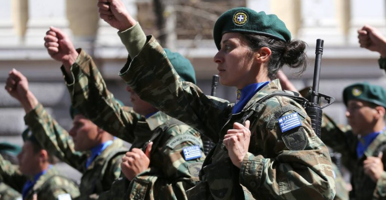 Η εθελοντική στράτευση των γυναικών είναι βήμα προς την ισότητα, όχι αριθμητικός διαγωνισμός