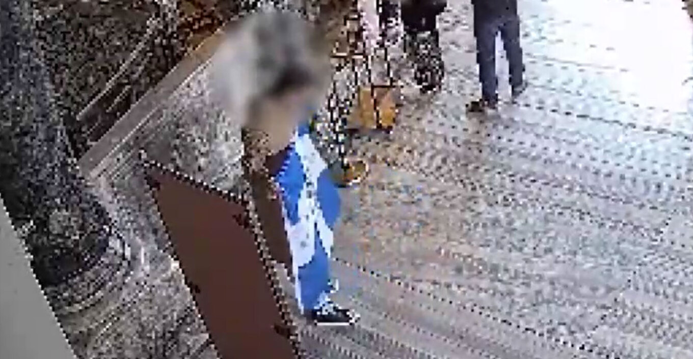 &Pi;&rho;&omicron;&sigma;&epsilon;&upsilon;&chi;έ&sigmaf; &kappa;&alpha;&iota; &epsilon;&lambda;&lambda;&eta;&nu;&iota;&kappa;έ&sigmaf; &sigma;&eta;&mu;&alpha;ί&epsilon;&sigmaf; &sigma;&tau;&eta;&nu; &Alpha;&gamma;&iota;ά &Sigma;&omicron;&phi;&iota;ά: &Omicron;&iota; &sigma;&upsilon;&mu;&beta;&omicron;&lambda;&iota;&kappa;έ&sigmaf; &kappa;&iota;&nu;ή&sigma;&epsilon;&iota;&sigmaf; &tau;&omega;&nu; &Epsilon;&lambda;&lambda;ή&nu;&omega;&nu;, &omicron;&iota; &sigma;&upsilon;&lambda;&lambda;ή&psi;&epsilon;&iota;&sigmaf; &kappa;&alpha;&iota; &omicron;&iota; &pi;&omicron;&lambda;&iota;&tau;&iota;&kappa;έ&sigmaf; &alpha;&nu;&tau;&iota;&delta;&rho;ά&sigma;&epsilon;&iota;&sigmaf;