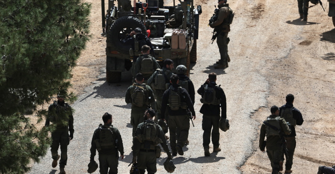 &Eta; &Chi;&epsilon;&zeta;&mu;&pi;&omicron;&lambda;ά&chi; &pi;&rho;&omicron;&epsilon;&iota;&delta;&omicron;&pi;&omicron;&iota;&epsilon;ί ό&tau;&iota; &theta;&alpha; &pi;&alpha;&rho;&alpha;&beta;&iota;ά&sigma;&epsilon;&iota; &tau;&eta;&nu; &laquo;&kappa;ί&tau;&rho;&iota;&nu;&eta; &gamma;&rho;&alpha;&mu;&mu;ή&raquo; &tau;&omicron;&upsilon; &Iota;&sigma;&rho;&alpha;ή&lambda; &sigma;&tau;&omicron;&nu; &nu;ό&tau;&iota;&omicron; &Lambda;ί&beta;&alpha;&nu;&omicron;