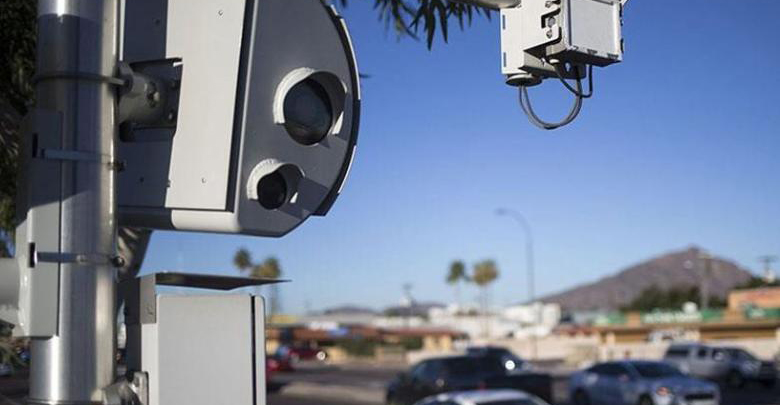 &Delta;&iota;&epsilon;&upsilon;&kappa;&rho;&iota;&nu;ί&zeta;&epsilon;&iota; &eta; &Alpha;&sigma;&tau;&upsilon;&nu;&omicron;&mu;ί&alpha;: &Tau;&iota; &iota;&sigma;&chi;ύ&epsilon;&iota; &alpha;&nu; &delta;ώ&sigma;&epsilon;&iota;&sigmaf; &pi;&rho;&omicron;&tau;&epsilon;&rho;&alpha;&iota;ό&tau;&eta;&tau;&alpha; &sigma;&epsilon; &alpha;&sigma;&theta;&epsilon;&nu;&omicron;&phi;ό&rho;&omicron; &kappa;&alpha;&iota; &sigma;&epsilon; &gamma;&rho;ά&psi;&epsilon;&iota; &kappa;ά&mu;&epsilon;&rho;&alpha; &tau;&rho;&omicron;&chi;&alpha;ί&alpha;&sigmaf;