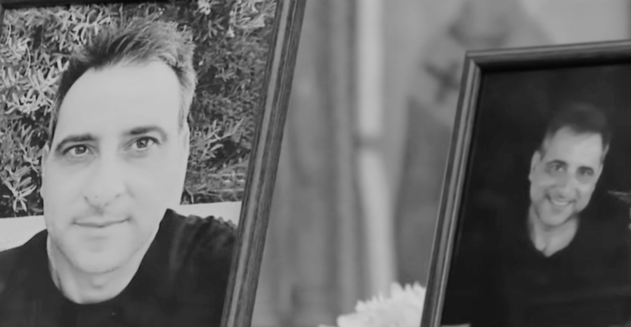 Ράγισαν καρδιές στο τελευταίο αντίο του Μιχάλη Ιγνατίου: Η στιγμή που λύγισαν όλοι στην κηδεία