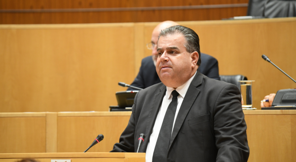 Ευγενικά, αλλά… σταθερά «όχι» στο ΑΛΜΑ του Οδυσσέα