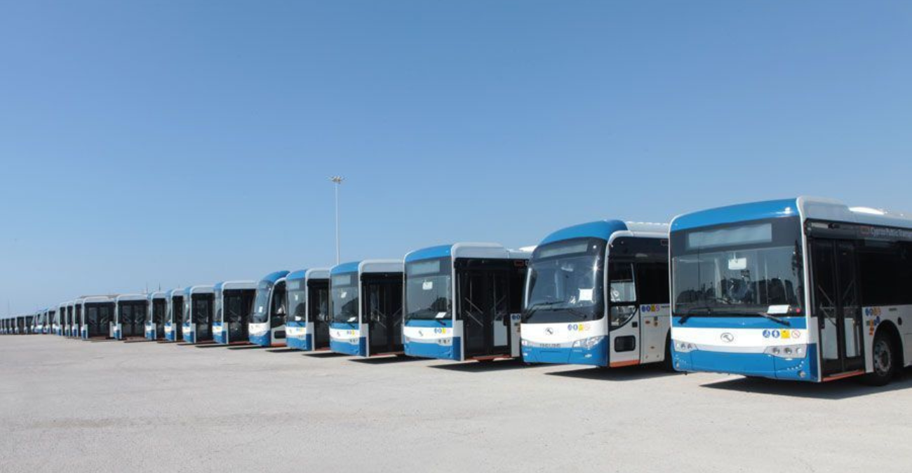 &Sigma;&omicron;&kappa;&alpha;&rho;&iota;&sigma;&tau;&iota;&kappa;ή &kappa;&alpha;&tau;&alpha;&gamma;&gamma;&epsilon;&lambda;ί&alpha;: &laquo;&Mu;&omega;&rho;ό έ&pi;&epsilon;&sigma;&epsilon; &alpha;&pi;ό &tau;&alpha; &chi;έ&rho;&iota;&alpha; &tau;&eta;&sigmaf; &mu;&eta;&tau;έ&rho;&alpha;&sigmaf; &tau;&omicron;&upsilon; &sigma;&epsilon; &phi;&rho;&epsilon;&nu;ά&rho;&iota;&sigma;&mu;&alpha; &gamma;&iota;&alpha; &phi;&omega;&tau;&omicron;&epsilon;&pi;&iota;&sigma;ή&mu;&alpha;&nu;&sigma;&eta;&raquo;