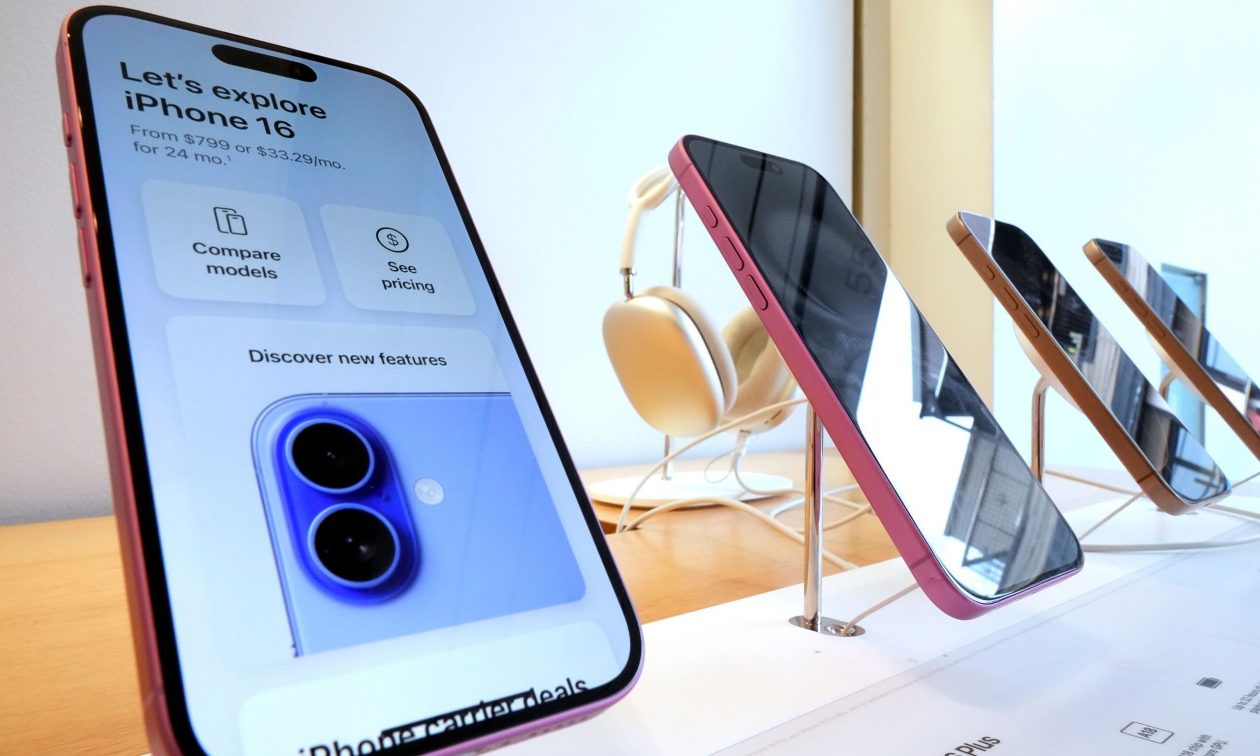 Πήγαν να ληστέψουν μαγαζί της Apple αλλά «πιάστηκαν» επ’ αυτοφώρω – Το… κρυφό μήνυμα των iPhones