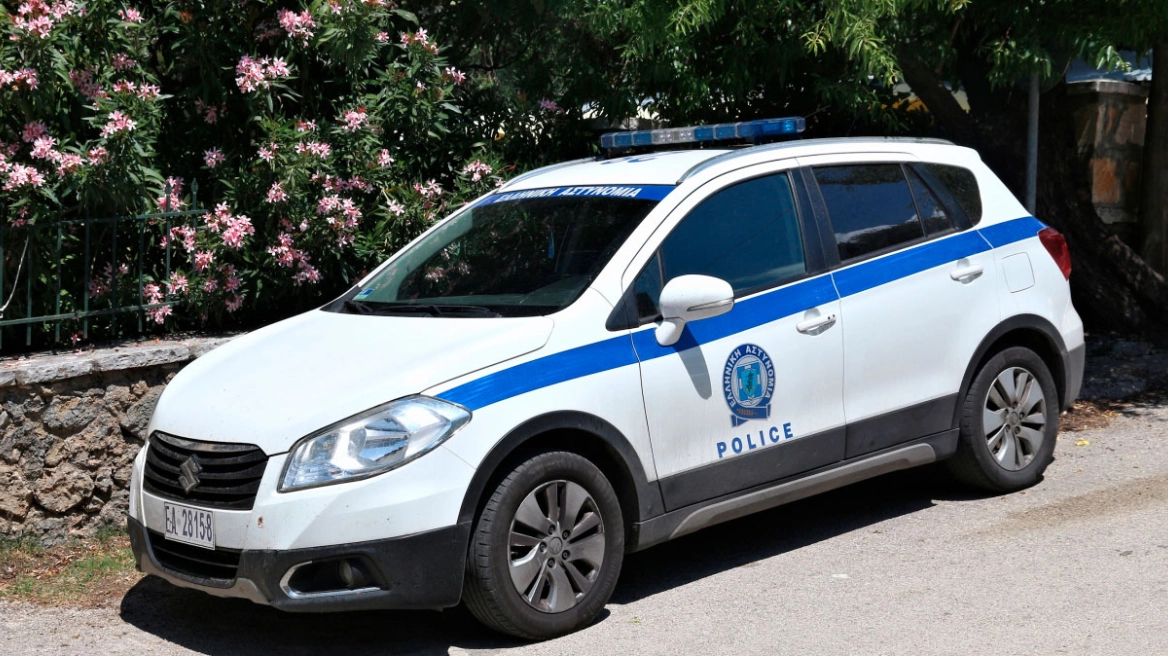 &Chi;&alpha;&nu;&iota;ά: &Sigma;&upsilon;&nu;&epsilon;&lambda;ή&phi;&theta;&eta; 14&chi;&rho;&omicron;&nu;&omicron;&sigmaf; &pi;&omicron;&upsilon; &alpha;&pi;&epsilon;&iota;&lambda;&omicron;ύ&sigma;&epsilon; &mu;&epsilon; &mu;&alpha;&chi;&alpha;ί&rho;&iota; &tau;&omicron;&upsilon;&sigmaf; &sigma;&upsilon;&mu;&mu;&alpha;&theta;&eta;&tau;έ&sigmaf; &tau;&omicron;&upsilon; &gamma;&iota;&alpha; &nu;&alpha; &tau;&omicron;&upsilon; &delta;ί&nu;&omicron;&upsilon;&nu; &chi;&rho;ή&mu;&alpha;&tau;&alpha;