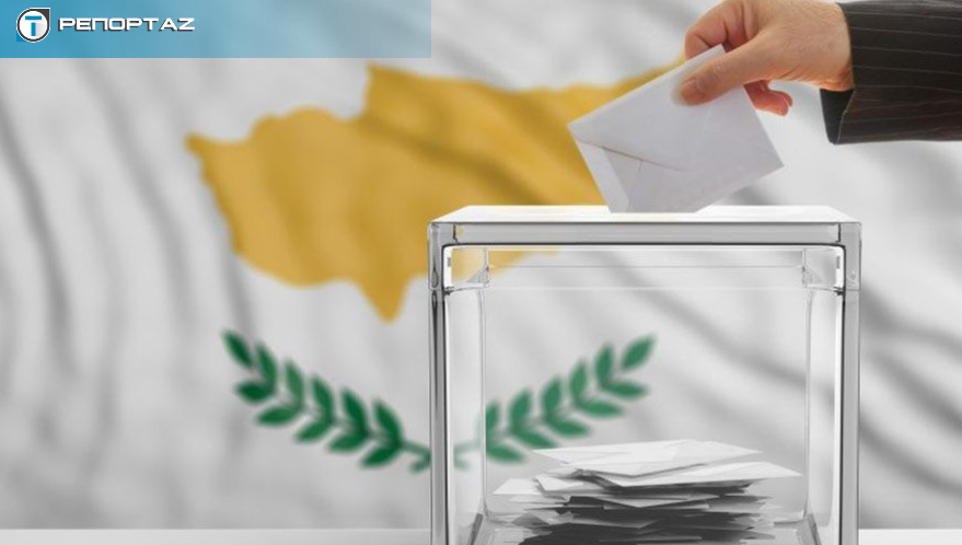 &Beta;&omicron;&upsilon;&lambda;&epsilon;&upsilon;&tau;&iota;&kappa;έ&sigmaf; &sigma;&epsilon; &tau;&epsilon;&nu;&tau;&omega;&mu;έ&nu;&omicron; &sigma;&chi;&omicron;&iota;&nu;ί: &Rho;&epsilon;&upsilon;&sigma;&tau;ό&tau;&eta;&tau;&alpha;, &pi;&omicron;&lambda;&upsilon;&kappa;&omicron;&mu;&mu;&alpha;&tau;&iota;&sigma;&mu;ό&sigmaf; &kappa;&alpha;&iota; &eta; &mu;ά&chi;&eta; &mu;έ&chi;&rho;&iota; &tau;&omicron; &nu;ή&mu;&alpha;-&Pi;&omicron;&lambda;&iota;&tau;&iota;&kappa;ό &sigma;&kappa;&eta;&nu;&iota;&kappa;ό &sigma;&epsilon; &delta;&iota;&alpha;&rho;&kappa;ή &alpha;&nu;&alpha;&delta;&iota;&alpha;&mu;ό&rho;&phi;&omega;&sigma;&eta;