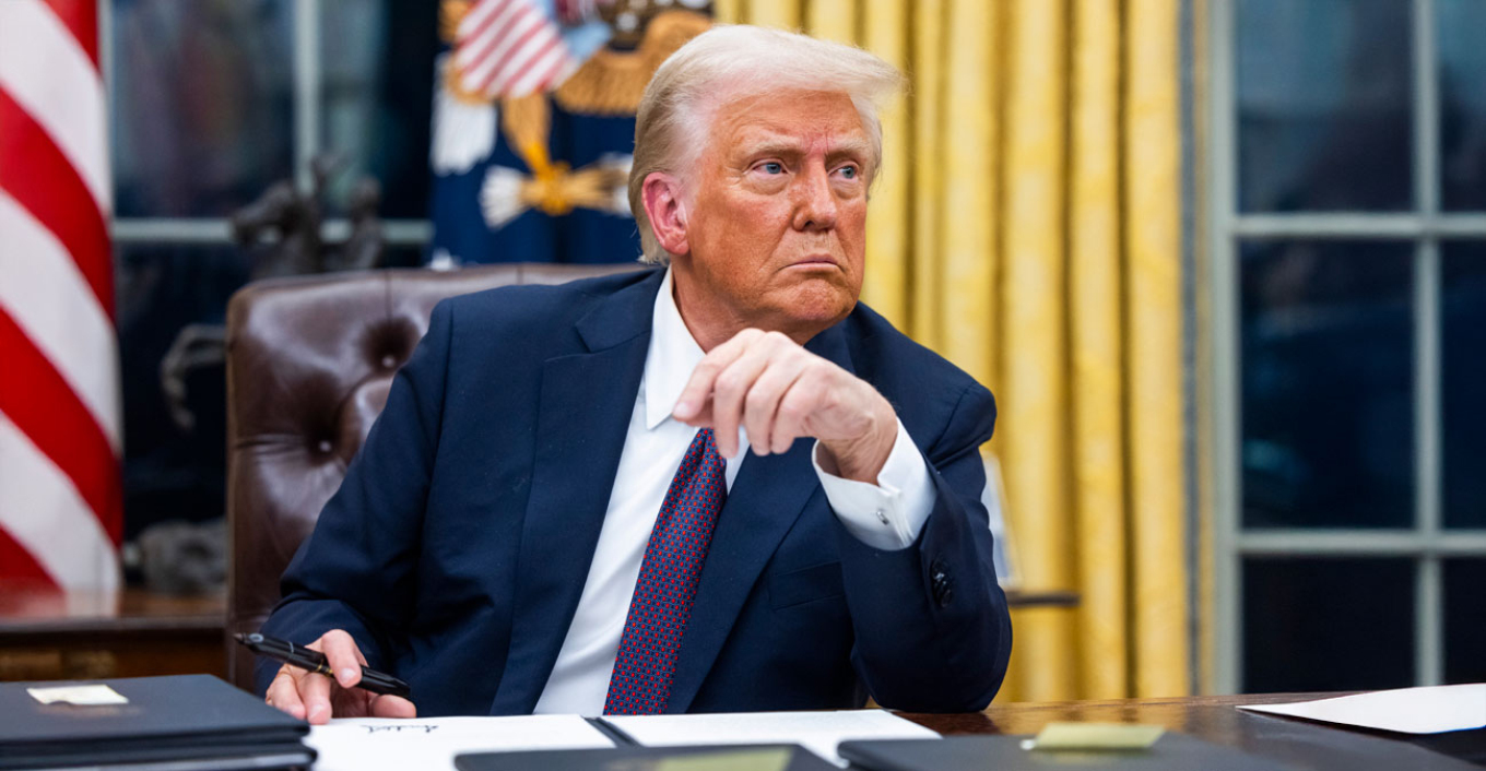 Απτόητος ο Τραμπ, παρά τις σκέψεις για αντίποινα €93 δισ. από την Ευρώπη: Τώρα είναι η ώρα για τη Γροιλανδία και θα γίνει