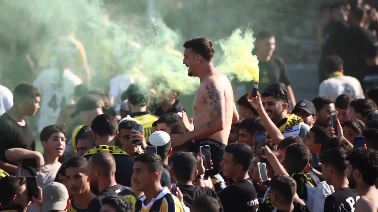 Video: Ά&gamma;&rho;&iota;&omicron;&sigmaf; &xi;&upsilon;&lambda;&omicron;&delta;&alpha;&rho;&mu;ό&sigmaf; &omicron;&pi;&alpha;&delta;&omicron;ύ έ&xi;&omega; &alpha;&pi;ό &tau;&omicron; &Alpha;&Epsilon;&Kappa; &Alpha;&rho;έ&nu;&alpha; - &Tau;&omicron;&nu; &kappa;&lambda;&omega;&tau;&sigma;&omicron;ύ&sigma;&alpha;&nu; &epsilon;&nu;ώ &beta;&rho;&iota;&sigma;&kappa;ό&tau;&alpha;&nu; &sigma;&tau;&omicron; έ&delta;&alpha;&phi;&omicron;&sigmaf;