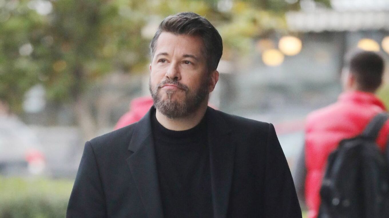 &Beta;&alpha;&rho;&theta;&alpha;&kappa;&omicron;ύ&rho;&eta;&sigmaf;: &Epsilon;&nu;&omicron;&chi;&lambda;&eta;&mu;έ&nu;&omicron;&sigmaf; &mu;&epsilon; &tau;&omicron; &pi;&rho;ό&beta;&lambda;&eta;&mu;&alpha; ή&chi;&omicron;&upsilon; &sig