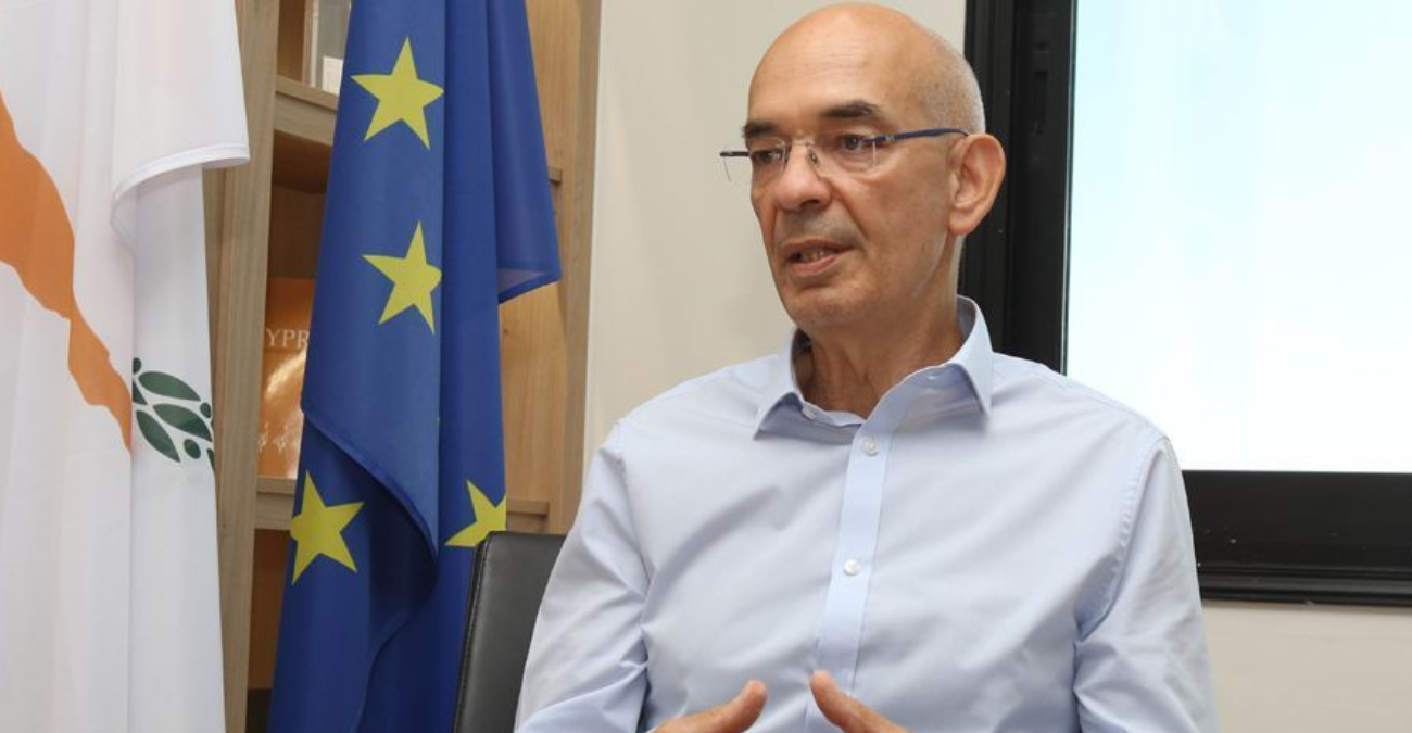 &Beta;&alpha;&phi;&epsilon;ά&delta;&eta;&sigmaf;: &Sigma;&epsilon; &kappa;&rho;ί&sigma;&iota;&mu;&omicron; &sigma;&tau;&alpha;&upsilon;&rho;&omicron;&delta;&rho;ό&mu;&iota; &omicron;&iota; &mu;&epsilon;&tau;&alpha;&phi;&omicron;&rho;έ&sigmaf; &tau;&eta;&sigmaf; &Kappa;ύ&pi;&rho;&omicron;&upsilon; &lambda;ό&gamma;&omega; &epsilon;&xi;&epsilon;&lambda;ί&xi;&epsilon;&omega;&nu; &sigma;&tau;&eta;&nu; &Epsilon;&upsilon;&rho;ώ&pi;&eta; &kappa;&alpha;&iota; &tau;&eta;&nu; &pi;&epsilon;&rho;&iota;&omicron;&chi;ή