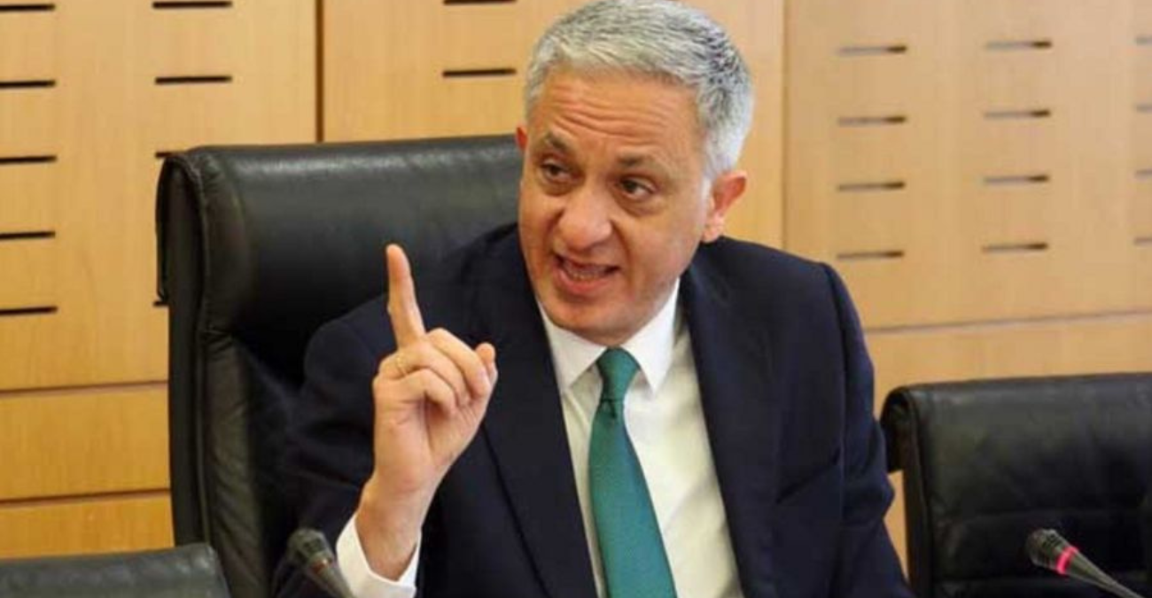 Νέα πρόταση νόμου ΔΗΣΥ: Απέλαση αλλοδαπών που διαπράττουν σοβαρά αδικήματα Νέα πρόταση νόμου ΔΗΣΥ: Απέλαση αλλοδαπών που διαπράττουν σοβαρά αδικήματα