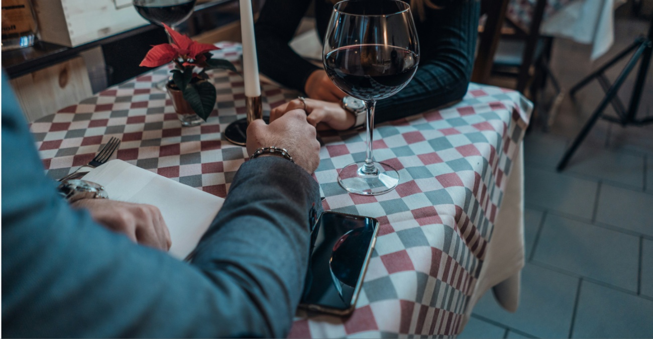 &Pi;ό&tau;&epsilon; &pi;&rho;έ&pi;&epsilon;&iota; &nu;&alpha; &sigma;&tau;&epsilon;ί&lambda;&epsilon;&iota; &kappa;ά&pi;&omicron;&iota;&omicron;&sigmaf; &gamma;&rho;&alpha;&pi;&tau;ό &mu;ή&nu;&upsilon;&mu;&alpha; &mu;&epsilon;&tau;ά &tau;&omicron; &pi;&rho;ώ&tau;&omicron; &rho;&alpha;&nu;&tau;&epsilon;&beta;&omicron;ύ;