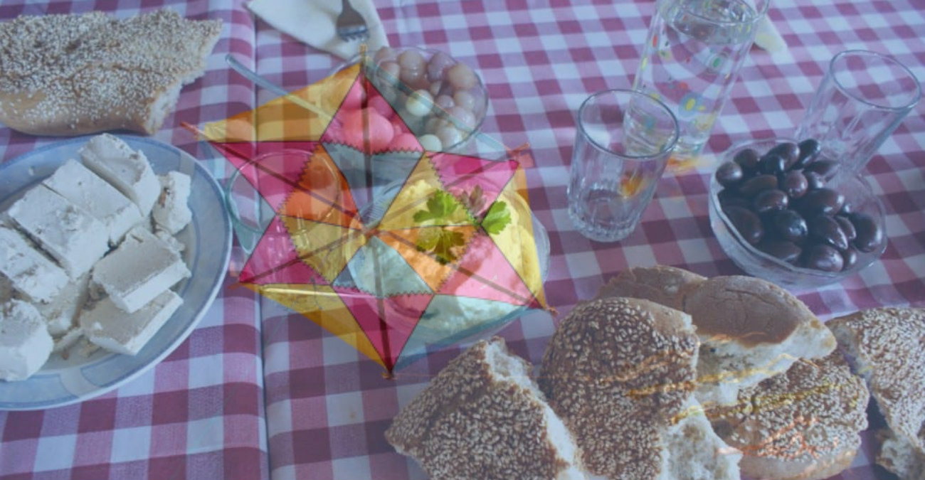 &laquo;&Kappa;&alpha;&theta;&alpha;&rho;ά &Delta;&epsilon;&upsilon;&tau;έ&rho;&alpha;&raquo;: Έ&tau;&sigma;&iota; &beta;&gamma;ή&kappa;&epsilon; &tau;&omicron; ό&nu;&omicron;&mu;&alpha; - &Tau;&alpha; έ&theta;&iota;&mu;&alpha; &sigma;&tau;&eta;&nu; &Kappa;ύ&pi;&rho;&omicron; &kappa;&alpha;&iota; &tau;&omicron; &laquo;&mu;&epsilon;&nu;&omicron;ύ&raquo; &tau;&eta;&sigmaf; &eta;&mu;έ&rho;&alpha;&sigmaf;