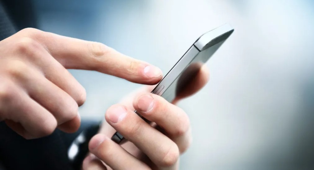 Δόθηκε παράταση ενός μήνα για ταυτοποίηση χρηστών προπληρωμένης κινητής τηλεφωνίας