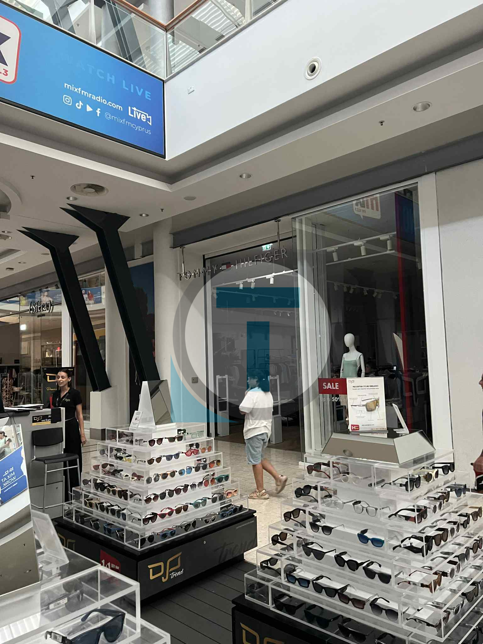 Διακοπή ρεύματος στο Mall of Cyprus προκάλεσε αναστάτωση Διακοπή ρεύματος στο Mall of Cyprus προκάλεσε αναστάτωση