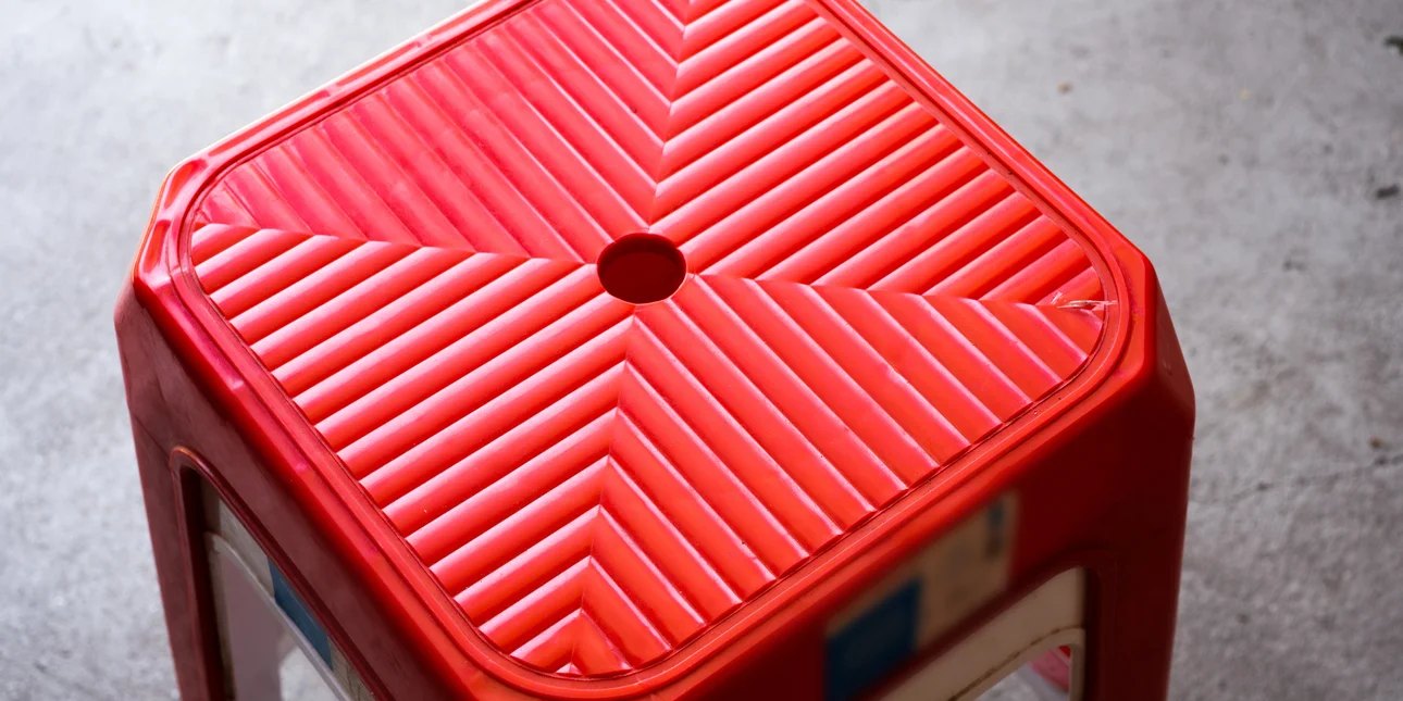 &Pi;&omicron;&iota;&omicron;&sigmaf; &epsilon;ί&nu;&alpha;&iota; &omicron; &sigma;&kappa;&omicron;&pi;ό&sigmaf; &tau;&eta;&sigmaf; &sigma;&tau;&rho;&omicron;&gamma;&gamma;&upsilon;&lambda;ή&sigmaf; &tau;&rho;ύ&pi;&alpha;&sigmaf; &sigma;&tau;&eta; &mu;έ&sigma;&eta; &tau;&eta;&sigmaf; &pi;&lambda;&alpha;&sigma;&tau;&iota;&kappa;ή&sigmaf; &kappa;&alpha;&rho;έ&kappa;&lambda;&alpha;&sigmaf;;