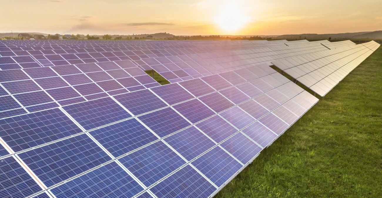 Ψηφίστηκε νόμος για εναρμόνιση με οδηγίες ΕΕ για χρήση ΑΠΕ