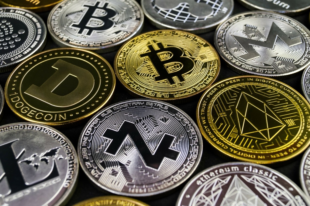 Συνεχίζεται η πτώση στα cryptos καθώς η Κίνα αντεπιτίθεται στις ΗΠΑ Συνεχίζεται η πτώση στα cryptos καθώς η Κίνα αντεπιτίθεται στις ΗΠΑ