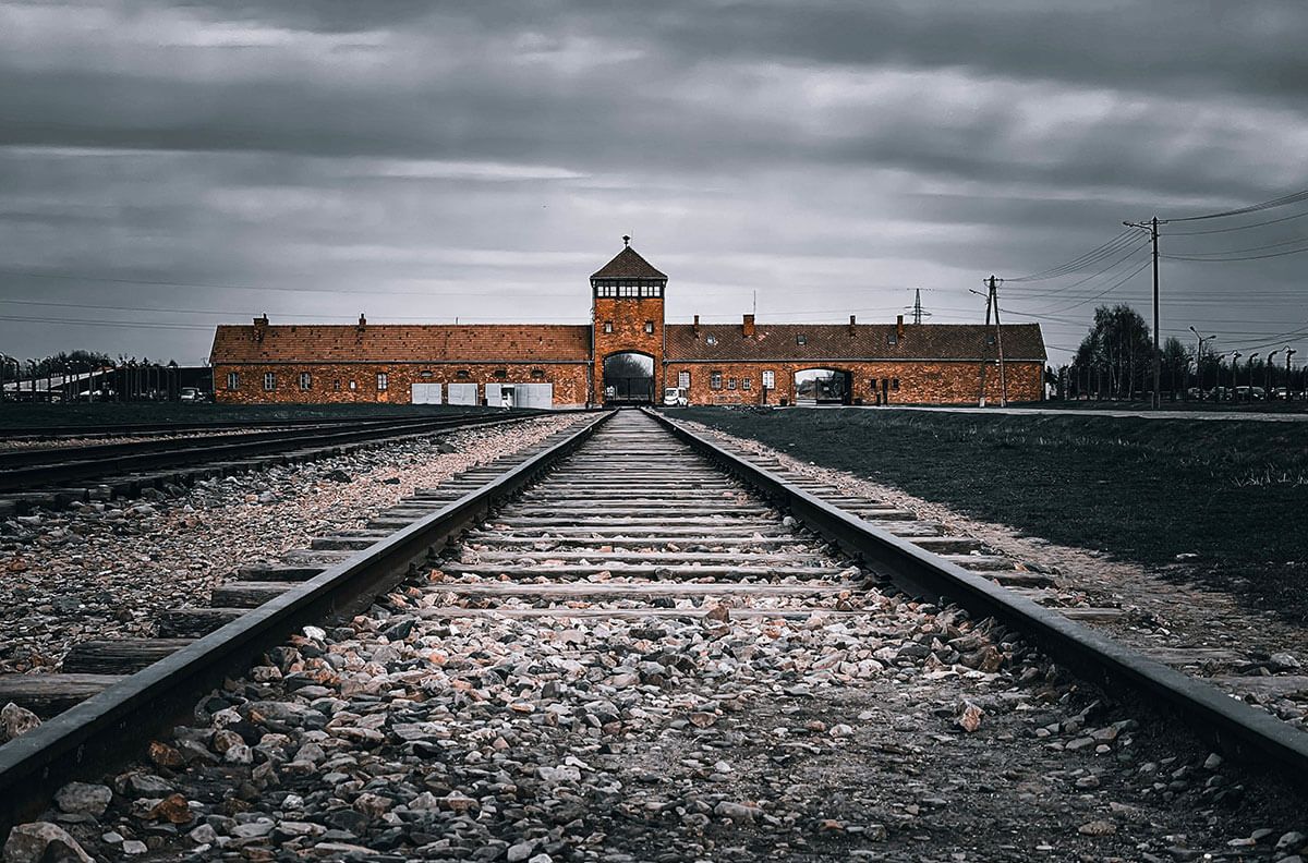 Πέθανε ο τελευταίος Θεσσαλονικιός επιζών του Άουσβιτς - Δείτε φωτογραφία του