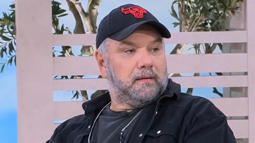 «Όποιος πίνει και οδηγεί, στη φυλακή. Και ας είναι ο γιος μου, η μάνα μου…»