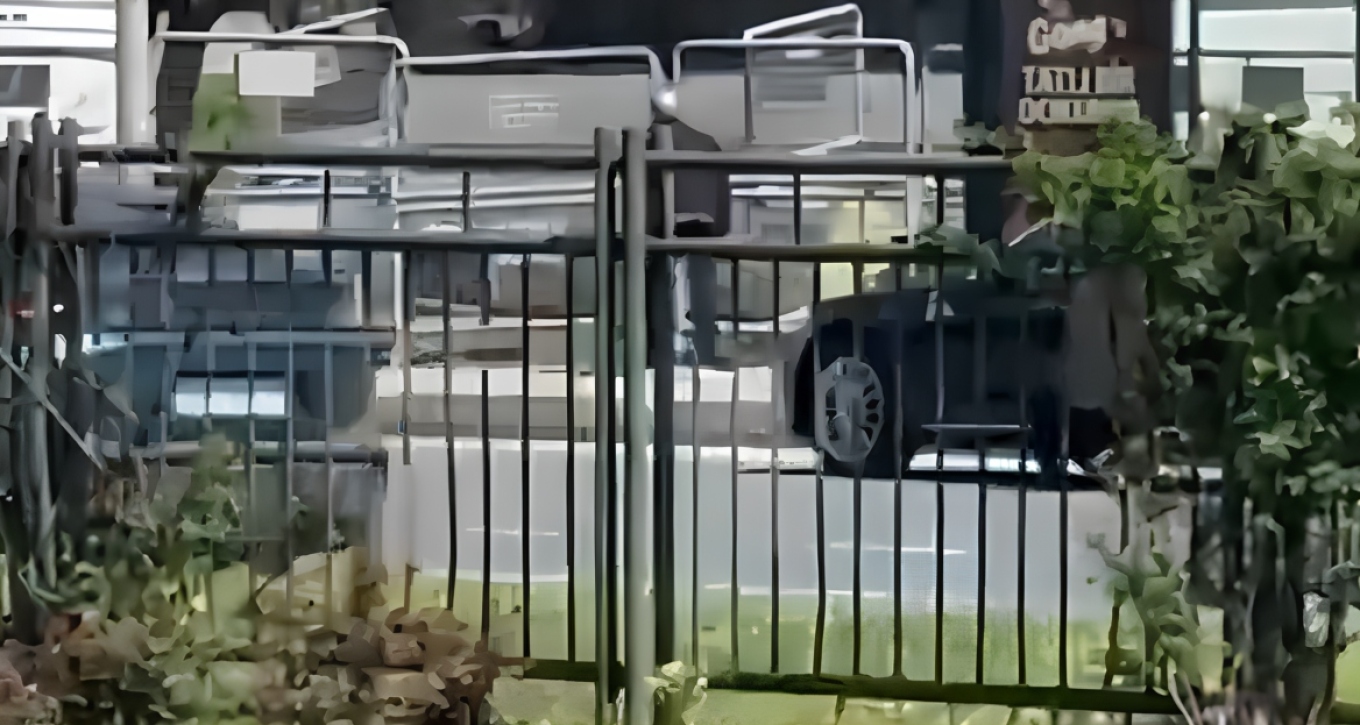 VIDEO: &Eta; &sigma;&tau;&iota;&gamma;&mu;ή &tau;&omega;&nu; &pi;&upsilon;&rho;&omicron;&beta;&omicron;&lambda;&iota;&sigma;&mu;ώ&nu; &sigma;&tau;&omicron; &iota;&sigma;&rho;&alpha;&eta;&lambda;&iota;&nu;ό &pi;&rho;&omicron;&xi;&epsilon;&nu;&epsilon;ί&omicron; &sigma;&tau;&eta;&nu; &Kappa;&omega;&nu;&sigma;&tau;&alpha;&nu;&tau;&iota;&nu;&omicron;ύ&pi;&omicron;&lambda;&eta;