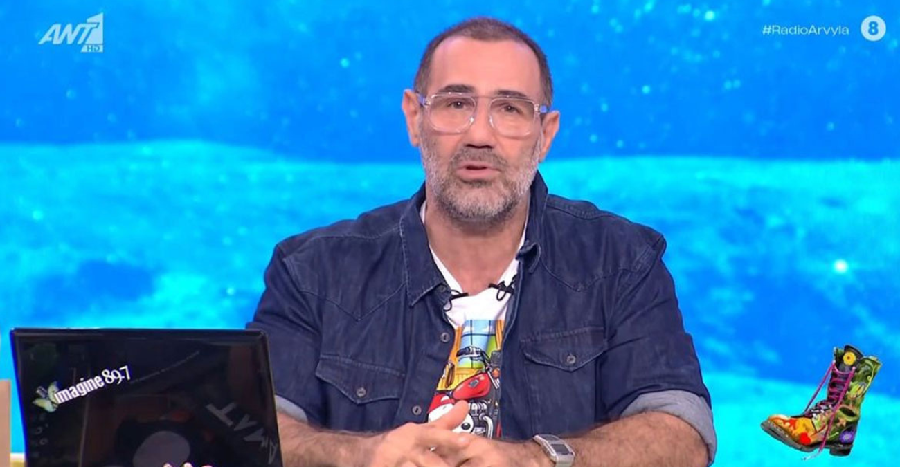 &Xi;έ&sigma;&pi;&alpha;&sigma;&epsilon; &omicron; &Alpha;&nu;&tau;ώ&nu;&eta;&sigmaf; &Kappa;&alpha;&nu;ά&kappa;&eta;&sigmaf;: &laquo;&Kappa;&alpha;&theta;ό&mu;&alpha;&sigma;&tau;&epsilon; &mu;&epsilon; &pi;&omicron;&pi; &kappa;&omicron;&rho;&nu; &kappa;&alpha;&iota; &pi;&alpha;&rho;&alpha;&kappa;&omicron;&lambda;&omicron;&upsilon;&theta;&omicron;ύ&mu;&epsilon; &pi;ό&lambda;&epsilon;&mu;&omicron; &ndash; &Alpha;&nu; έ&chi;&epsilon;&tau;&epsilon; &tau;&omicron;&nu; &Theta;&epsilon;ό &sigma;&alpha;&sigmaf;&raquo;