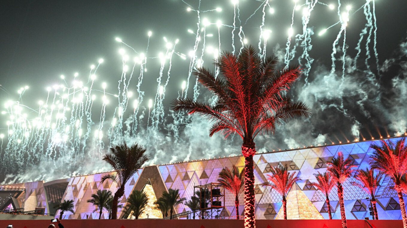 Εγκαινιάστηκε το φαραωνικό Μεγάλο Αιγυπτιακό Μουσείο Εγκαινιάστηκε το φαραωνικό Μεγάλο Αιγυπτιακό Μουσείο