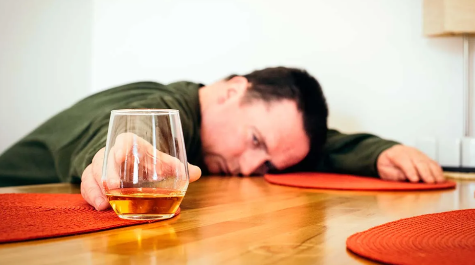 &Tau;&alpha; &nu;έ&alpha; &phi;ά&rho;&mu;&alpha;&kappa;&alpha; &kappa;&alpha;&tau;ά &tau;&eta;&sigmaf; &pi;&alpha;&chi;&upsilon;&sigma;&alpha;&rho;&kappa;ί&alpha;&sigmaf; &delta;&rho;&omicron;&upsilon;&nu; &kappa;&alpha;&iota; &kappa;&alpha;&tau;ά &tau;&omega;&nu; &epsilon;&theta;&iota;&sigma;&mu;ώ&nu; - Έ&nu;&alpha;&sigmaf; &epsilon;&rho;&epsilon;&upsilon;&nu;&eta;&tau;ή&sigmaf; &epsilon;&xi;&eta;&gamma;&epsilon;ί