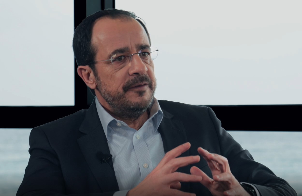 &Pi;&tau;&Delta;: &Pi;&alpha;&rho;&omicron;&upsilon;&sigma;ί&alpha;&sigma;&epsilon; &sigma;&upsilon;&gamma;&kappa;&epsilon;&kappa;&rho;&iota;&mu;έ&nu;&eta; &pi;&rho;ό&tau;&alpha;&sigma;&eta; &sigma;&tau;&omicron;&nu; &Sigma;&tau;ά&rho;&mu;&epsilon;&rho; &gamma;&iota;&alpha; &tau;&iota;&sigmaf; &beta;ά&sigma;&epsilon;&iota;&sigmaf; - &laquo;&Delta;&epsilon;&nu; &theta;&alpha; &chi;&rho;&eta;&sigma;&iota;&mu;&omicron;&pi;&omicron;&iota;&eta;&theta;&omicron;ύ&nu; &sigma;&epsilon; &epsilon;&pi;&iota;&theta;&epsilon;&tau;&iota;&kappa;έ&sigmaf; &epsilon;&pi;&iota;&chi;&epsilon;&iota;&rho;ή&sigma;&epsilon;&iota;&sigmaf;&raquo;