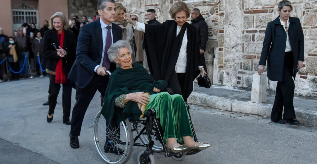 &Pi;έ&theta;&alpha;&nu;&epsilon; &eta; &pi;&rho;&iota;&gamma;&kappa;ί&pi;&iota;&sigma;&sigma;&alpha; &Epsilon;&iota;&rho;ή&nu;&eta; &alpha;&delta;&epsilon;&lambda;&phi;ή &tau;&eta;&sigmaf; &beta;&alpha;&sigma;ί&lambda;&iota;&sigma;&sigma;&alpha;&sigmaf; &Sigma;&omicron;&phi;ί&alpha;&sigmaf; &tau;&eta;&sigmaf; &Iota;&sigma;&pi;&alpha;&nu;ί&alpha;&sigmaf;