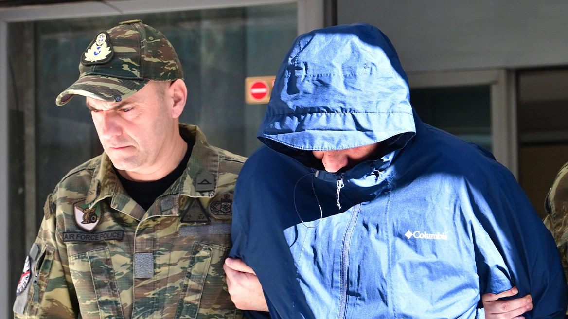 &Tau;&rho;ί&alpha; &omicron;&nu;ό&mu;&alpha;&tau;&alpha; έ&delta;&omega;&sigma;&epsilon; &sigma;&tau;&eta;&nu; &alpha;&pi;&omicron;&lambda;&omicron;&gamma;ί&alpha; &omicron; &sigma;&mu;ή&nu;&alpha;&rho;&chi;&omicron;&sigmaf; &pi;&omicron;&upsilon; &kappa;&alpha;&tau;&alpha;&sigma;&kappa;ό&pi;&epsilon;&upsilon;&epsilon; &gamma;&iota;&alpha; &tau;&eta;&nu; &Kappa;ί&nu;&alpha; - &Delta;&epsilon;&nu; &epsilon;ί&chi;&epsilon; &sigma;&upsilon;&nu;&epsilon;&rho;&gamma;ά&tau;&epsilon;&sigmaf; &sigma;&tau;&iota;&sigmaf; Έ&nu;&omicron;&pi;&lambda;&epsilon;&sigmaf; &Delta;&upsilon;&nu;ά&mu;&epsilon;&iota;&sigmaf;