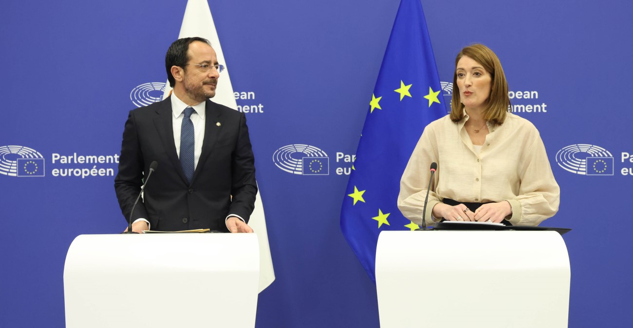 &Eta; &Epsilon;&upsilon;&rho;ώ&pi;&eta; &epsilon;ί&nu;&alpha;&iota; &sigma;&tau;&alpha; &laquo;&kappa;&alpha;&lambda;ύ&tau;&epsilon;&rho;&alpha; &chi;έ&rho;&iota;&alpha;&raquo; &lambda;έ&epsilon;&iota; &eta; &Mu;έ&tau;&sigma;&omicron;&lambda;&alpha; &gamma;&iota;&alpha; &tau;&eta;&nu; &Kappa;&upsilon;&pi;&rho;&iota;&alpha;&kappa;ή &Pi;&rho;&omicron;&epsilon;&delta;&rho;ί&alpha;