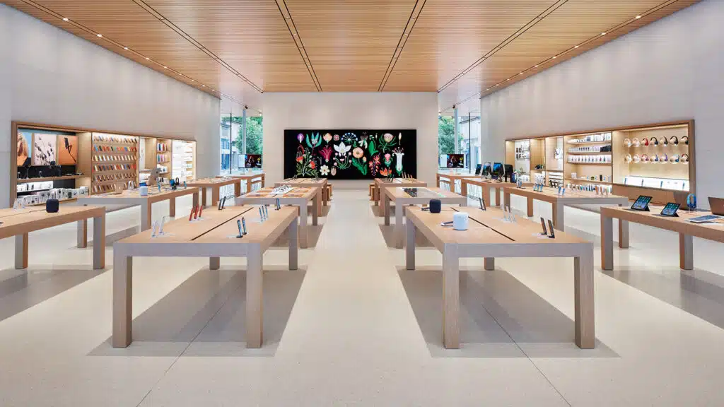 Apple: &Alpha;&upsilon;&tau;ά &epsilon;ί&nu;&alpha;&iota; &tau;&alpha; 15 &pi;&rho;&omicron;ϊό&nu;&tau;&alpha; &pi;&omicron;&upsilon; &delta;&epsilon;&nu; &alpha;&kappa;&rho;ί&beta;&upsilon;&nu;&alpha;&nu; &kappa;&alpha;&iota; &pi;&omicron;ύ &laquo;&chi;&tau;ύ&pi;&eta;&sigma;&alpha;&nu;&raquo; &omicron;&iota; &alpha;&upsilon;&xi;ή&sigma;&epsilon;&iota;&sigmaf; - &Delta;&epsilon;ί&tau;&epsilon; &tau;&eta; &lambda;ί&sigma;&tau;&alpha;