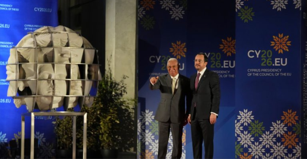 Έμφαση στην ασφάλεια, την ειρήνη και την ευρωπαϊκή ολοκλήρωση