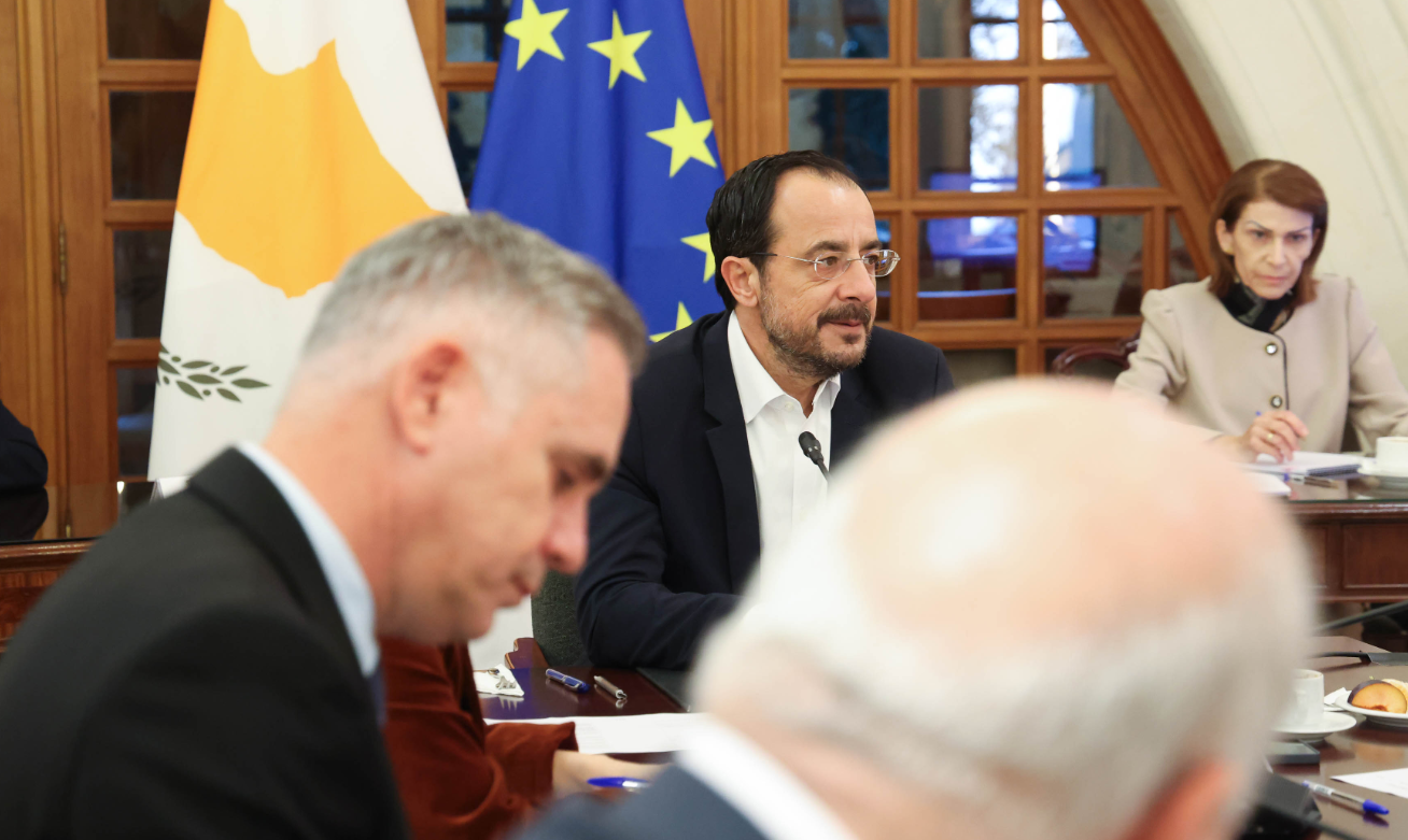 Ενημέρωσε το Εθνικό Συμβούλιο ο ΠτΔ: Δεν υπάρχει επιλεκτική ανάγνωση των ψηφισμάτων