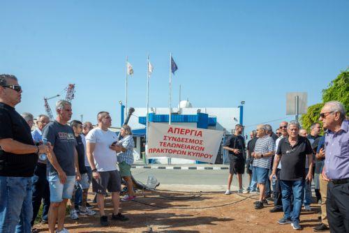 Εκτελωνιστές: Δεύτερες σκέψεις για την απεργία