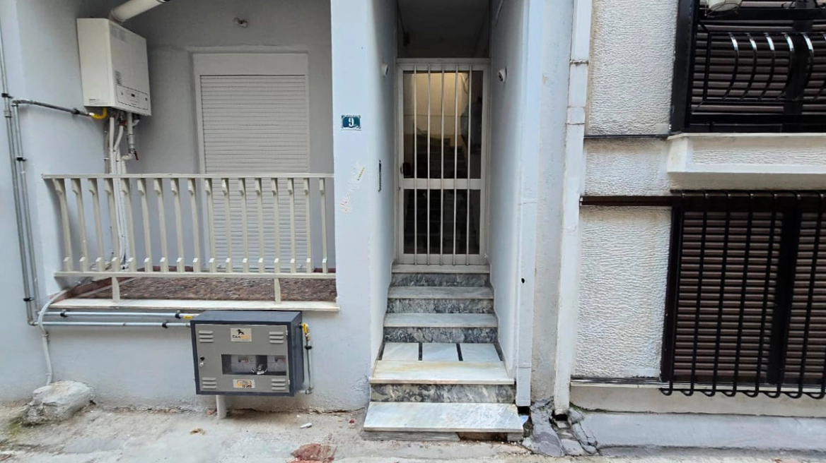 Μετά από καβγά σκότωσε τη μητέρα του ο 21χρονος στη Λάρισα Μετά από καβγά σκότωσε τη μητέρα του ο 21χρονος στη Λάρισα