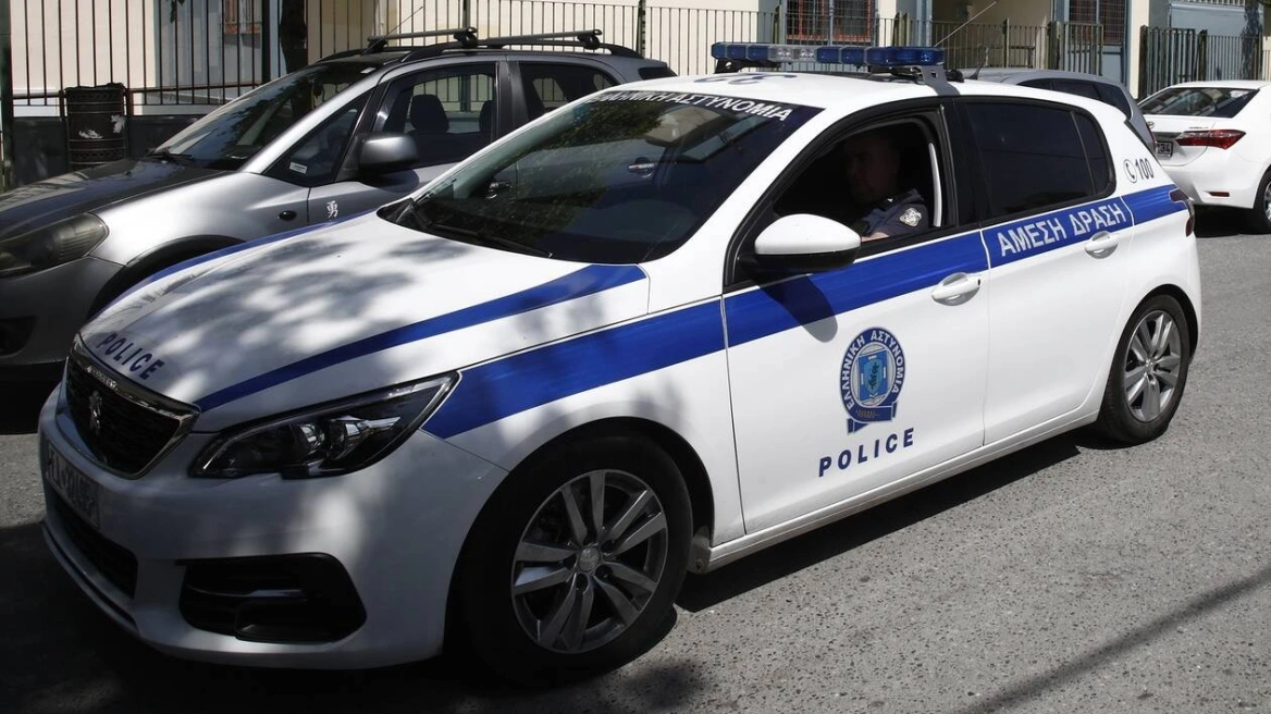 Δύο γείτονες στη Θεσσαλονίκη τσακώθηκαν και αλληλομηνύθηκαν για τις ακαθαρσίες ενός σκύλου